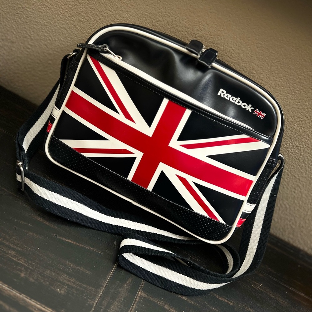 Reebok Classic Crossbody Bag